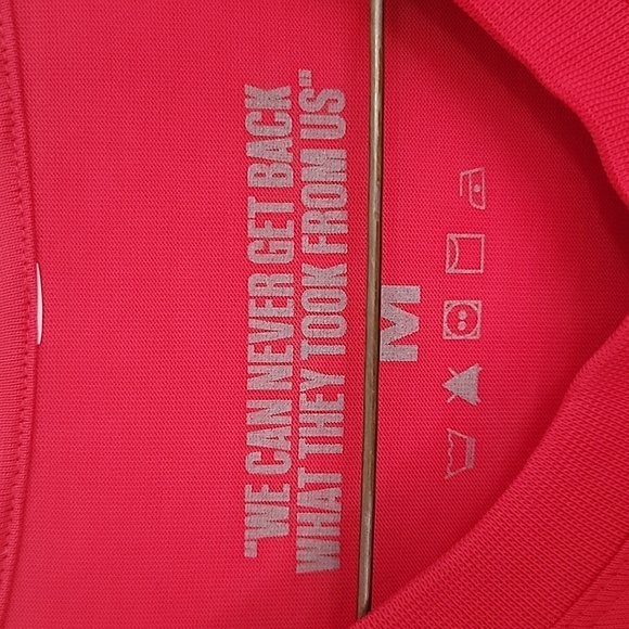 Shirt - Picture 3 of 4